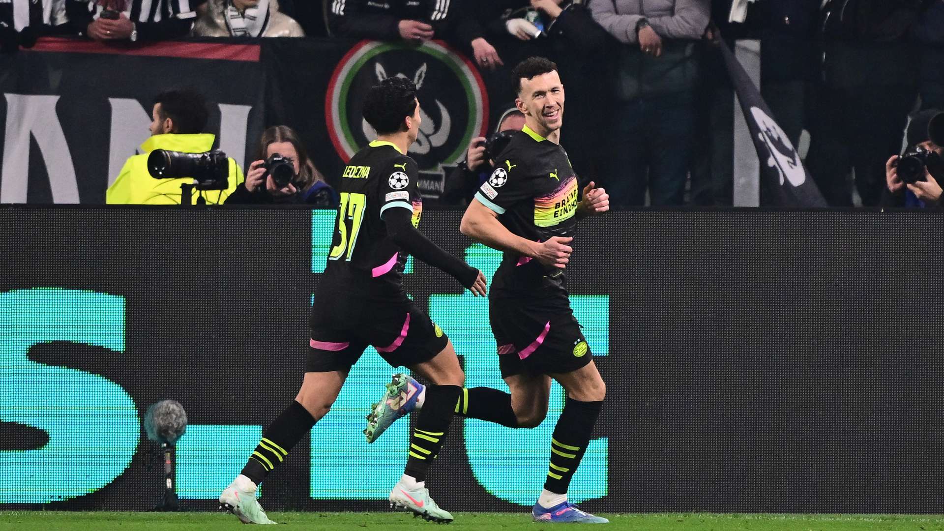 为迎接即将 为迎接即将